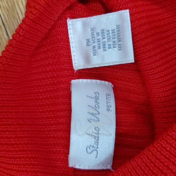 Studio Works short sleeve sweater size L Petite - Picture 3 of 6